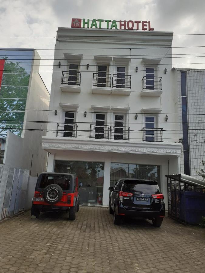Hatta Hotel Bengkulu Exterior foto